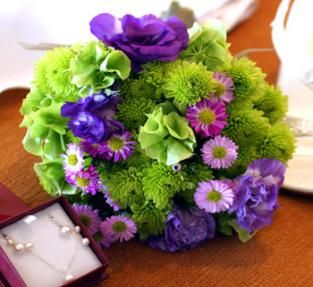 purple-and-green-wedding-flowers-2.jpg